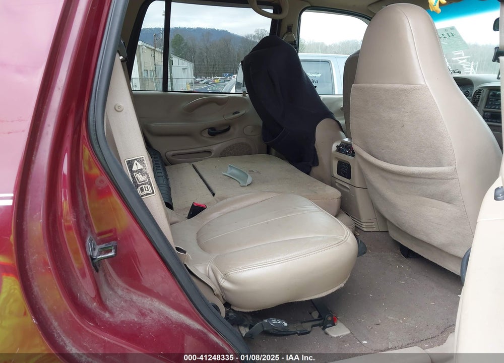 2000 FORD EXPEDITION EDDIE BAUER VIN: 1FMPU18L0YLB32382