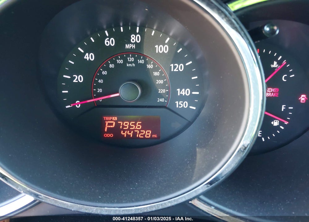 2012 KIA SORENTO LX VIN: 5XYKT3A65CG303780