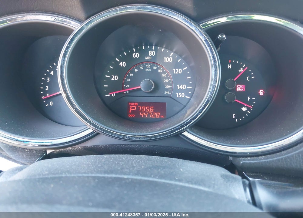 2012 KIA SORENTO LX VIN: 5XYKT3A65CG303780