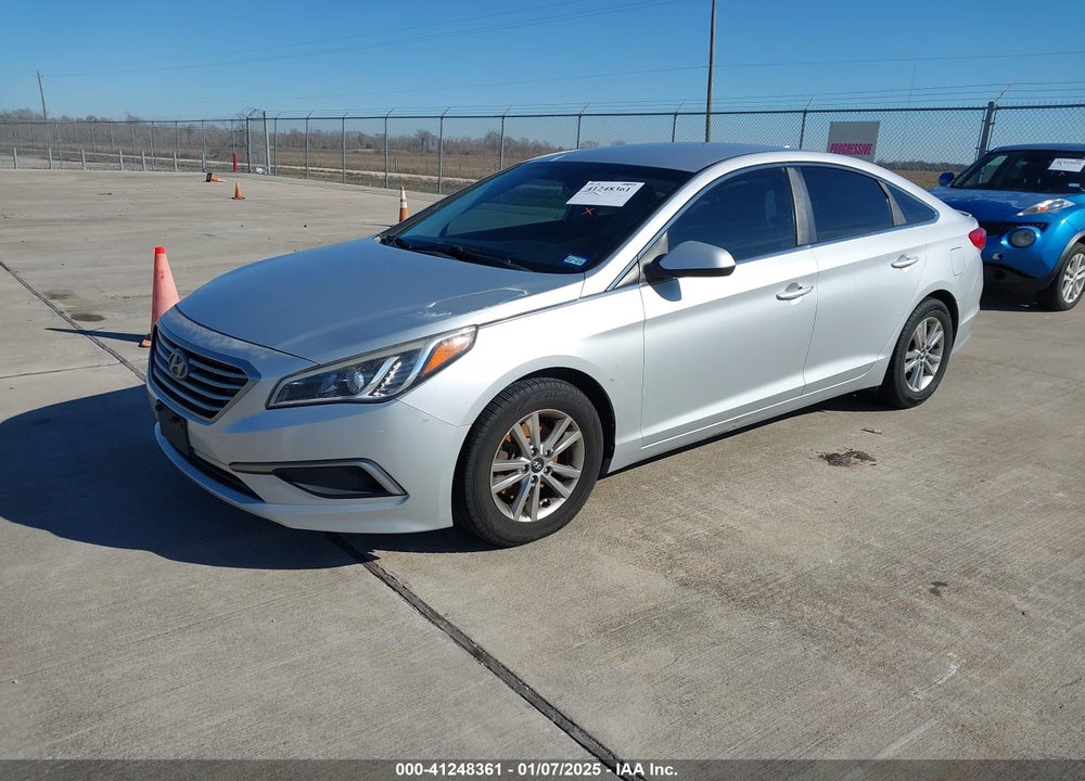 2016 HYUNDAI SONATA SE VIN: 5NPE24AF3GH371466