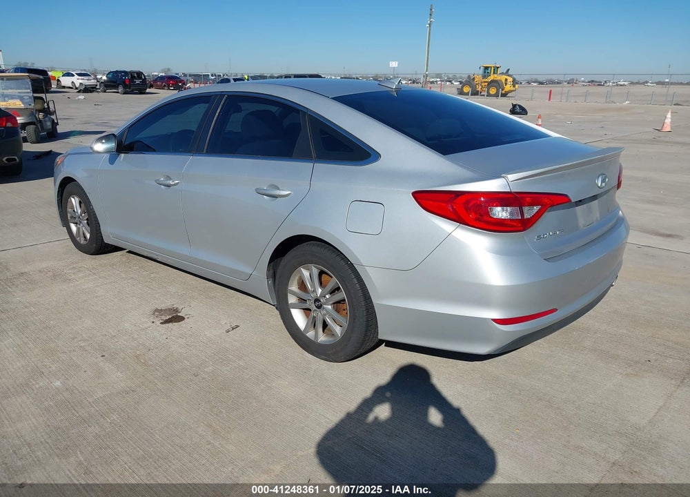 2016 HYUNDAI SONATA SE VIN: 5NPE24AF3GH371466