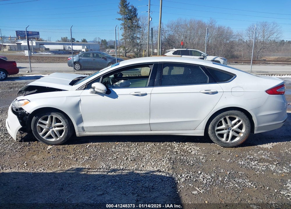 2016 FORD FUSION SE VIN: 3FA6P0H71GR210646