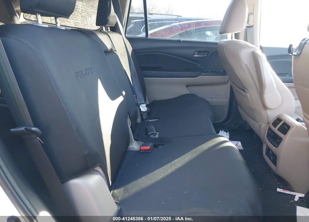2019 HONDA PILOT TOURING VIN: 5FNYF5H9XKB030645
