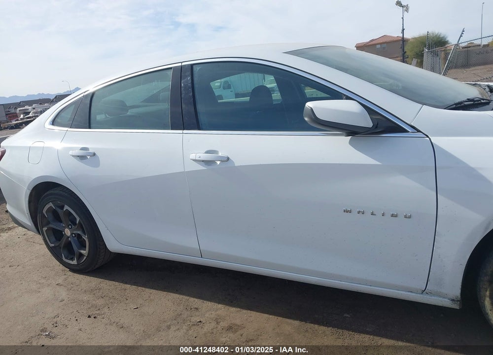 2022 CHEVROLET MALIBU FWD LT VIN: 1G1ZD5STXNF164451