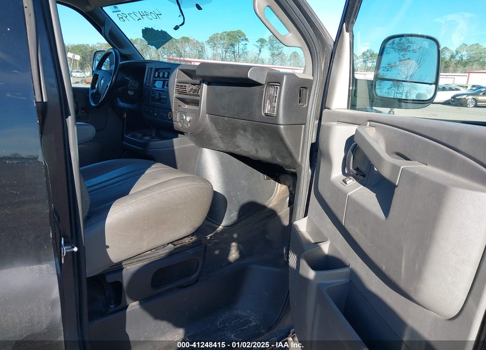 2018 CHEVROLET EXPRESS 2500 WORK VAN VIN: 1GCWGAFP3J1187259
