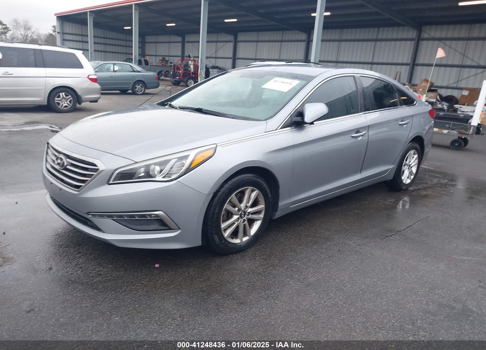 2015 HYUNDAI SONATA SE VIN: 5NPE24AF9FH146693