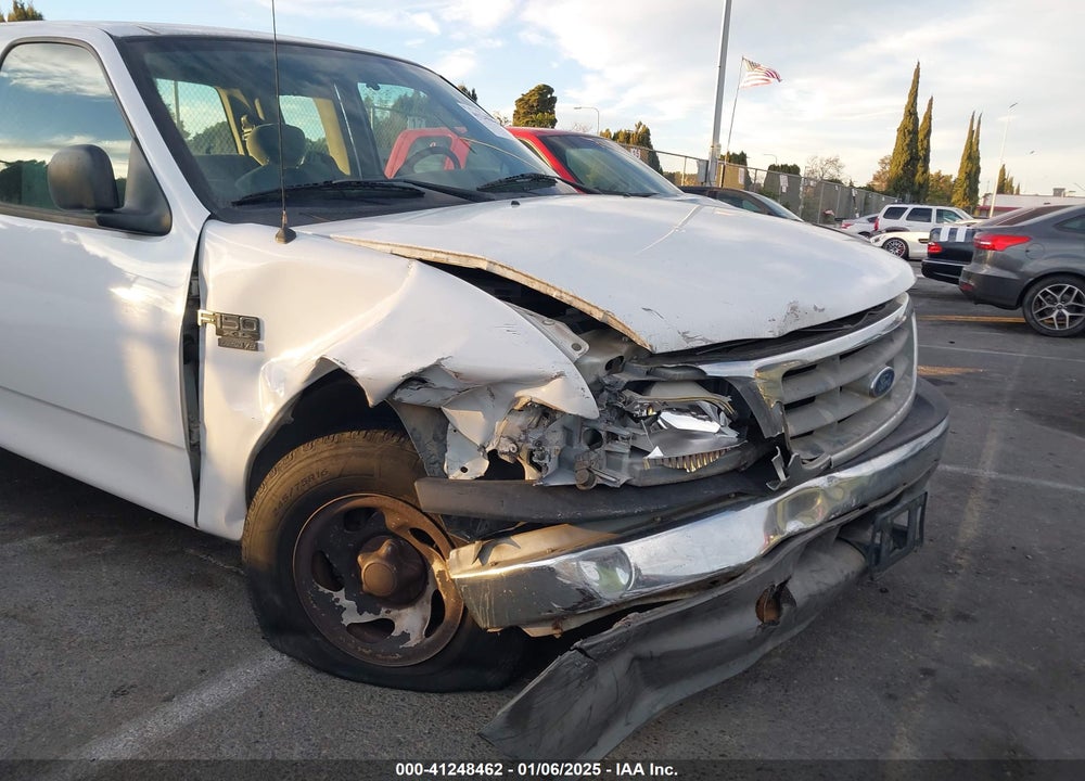 2004 FORD F-150 HERITAGE XL/XLT VIN: 2FTRX17W84CA43289