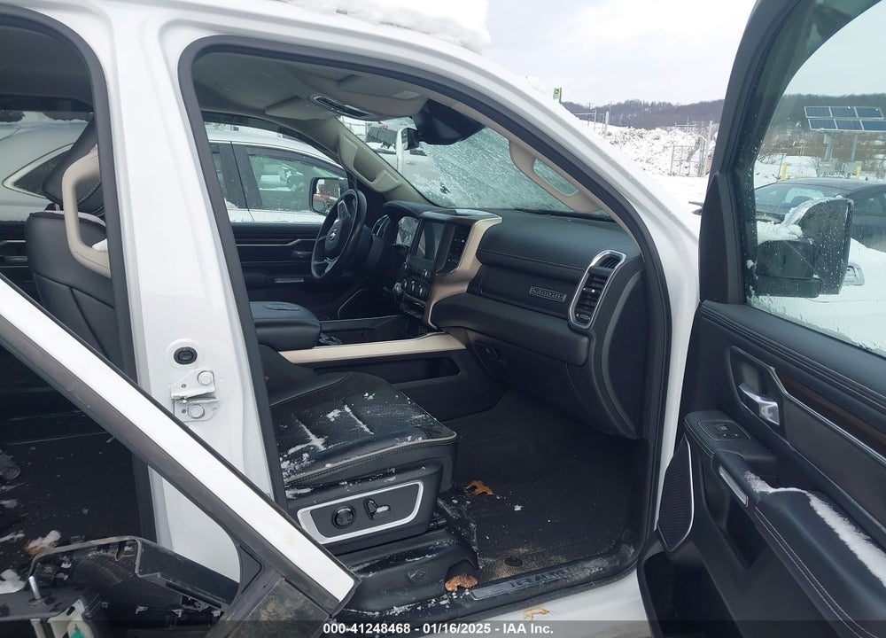 2022 RAM 1500 VIN: 1C6SRFJT6NN229214