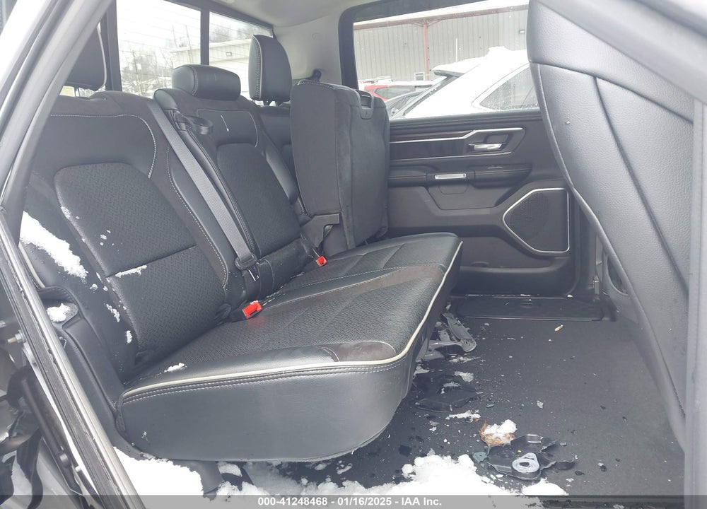 2022 RAM 1500 VIN: 1C6SRFJT6NN229214