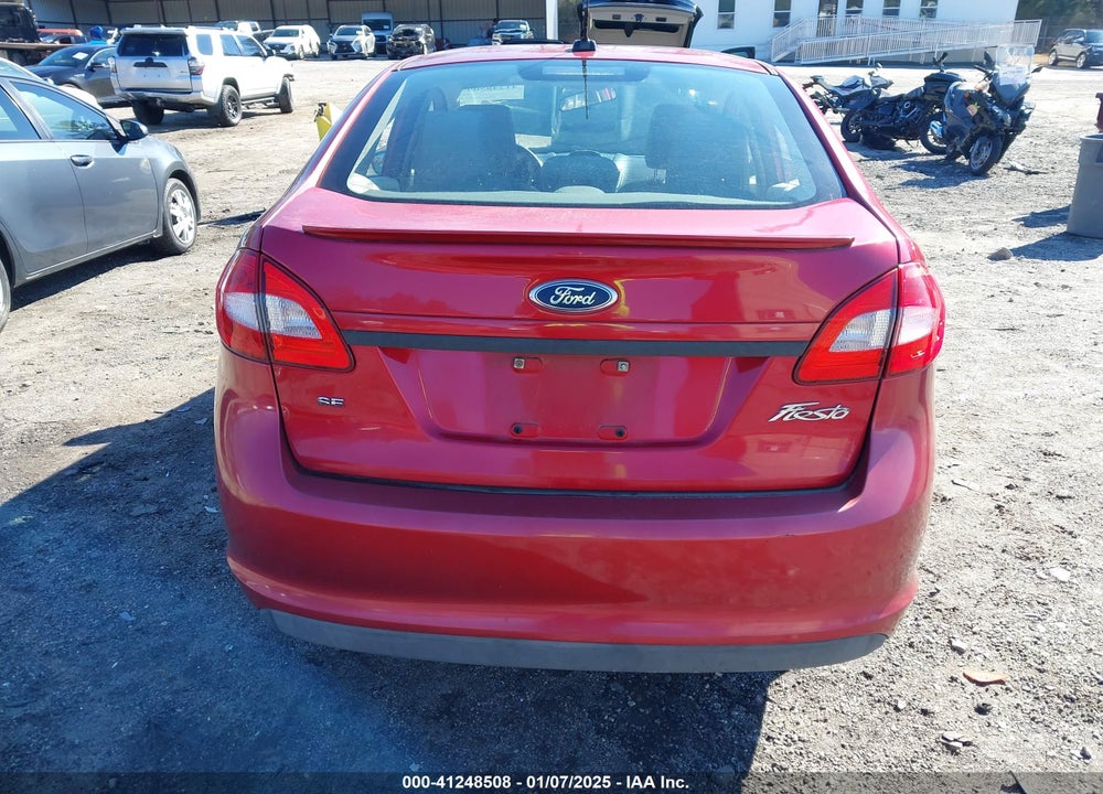 2011 FORD FIESTA VIN: 3FADP4BJ9BM174214