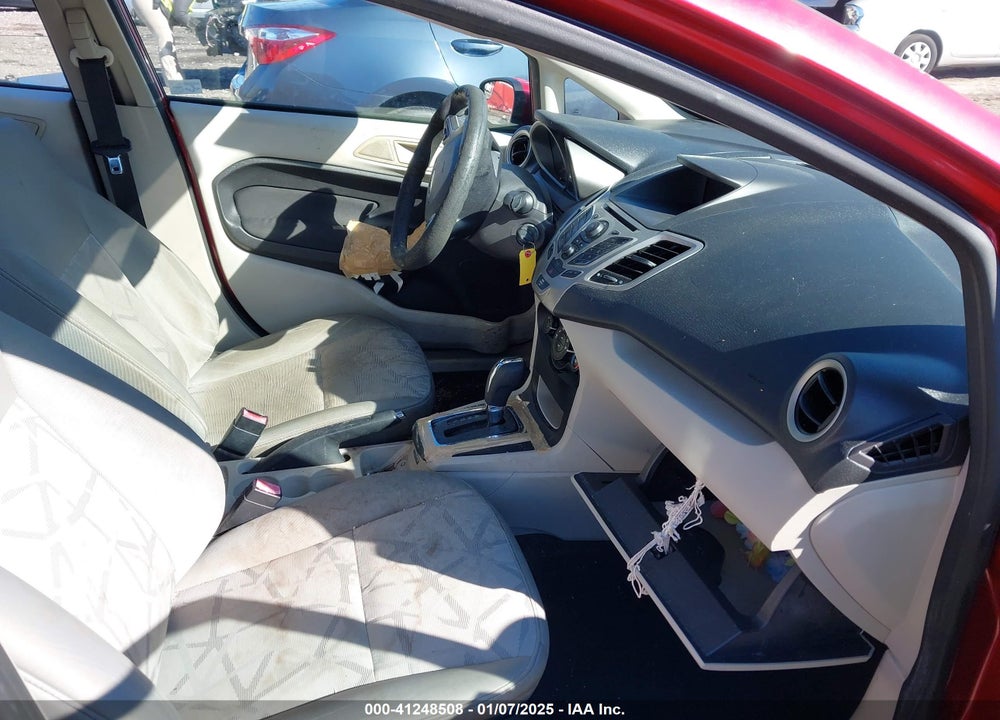 2011 FORD FIESTA VIN: 3FADP4BJ9BM174214