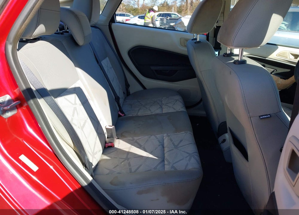 2011 FORD FIESTA VIN: 3FADP4BJ9BM174214