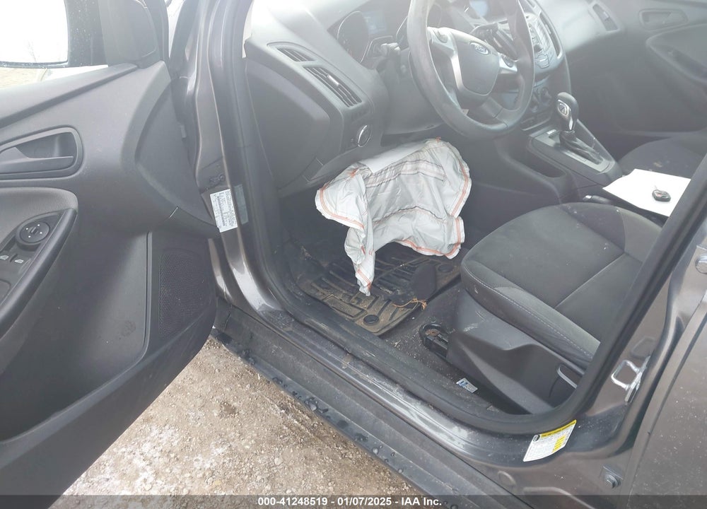 2014 FORD FOCUS VIN: 1FADP3E25EL346436