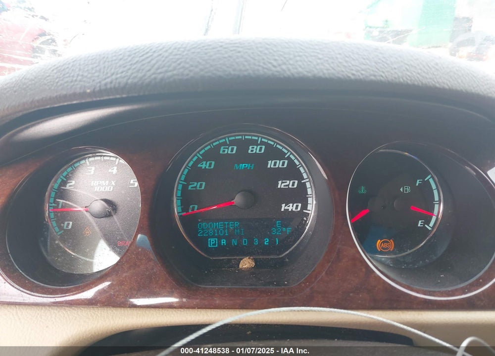 2010 BUICK LUCERNE CXL VIN: 1G4HC5EM1AU127171