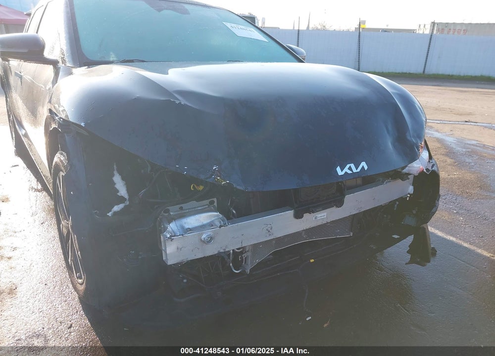 2022 KIA EV6 GT LINE VIN: KNDC44LAXN5030999