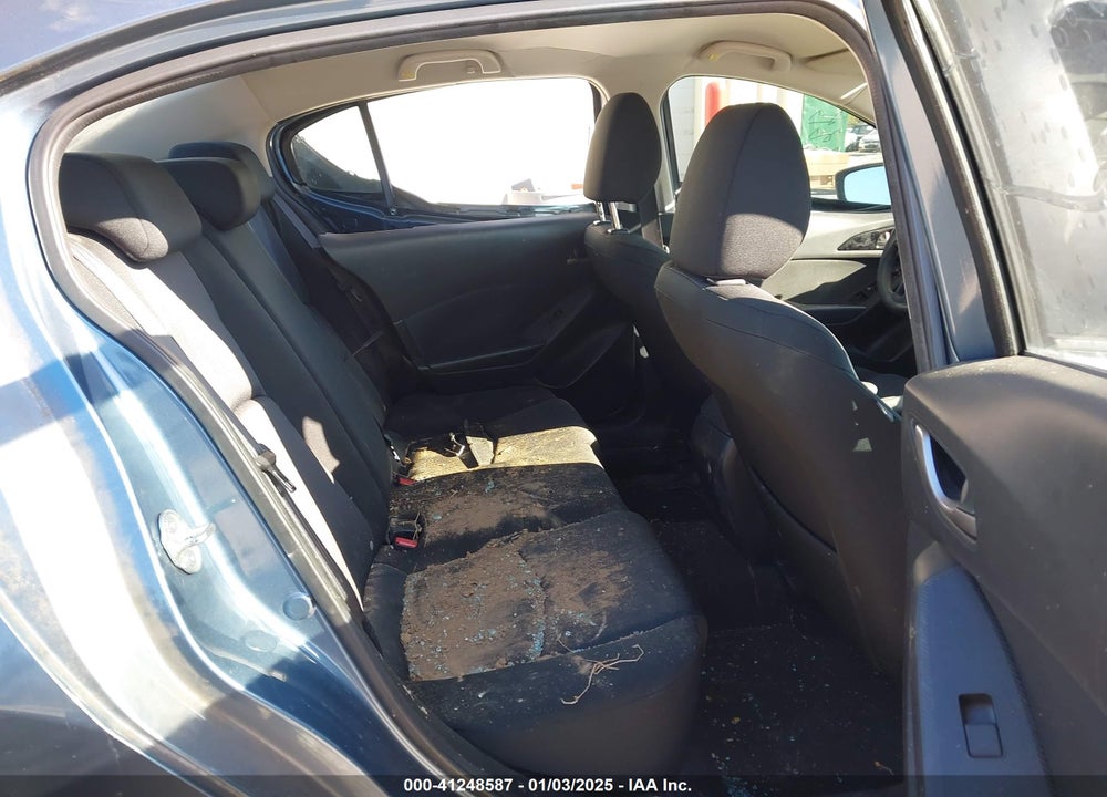 2016 MAZDA MAZDA3 VIN: JM1BM1T77G1326524