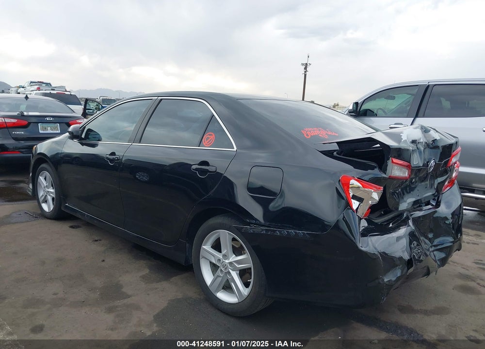 2014 TOYOTA CAMRY SE VIN: 4T1BF1FK0EU763038