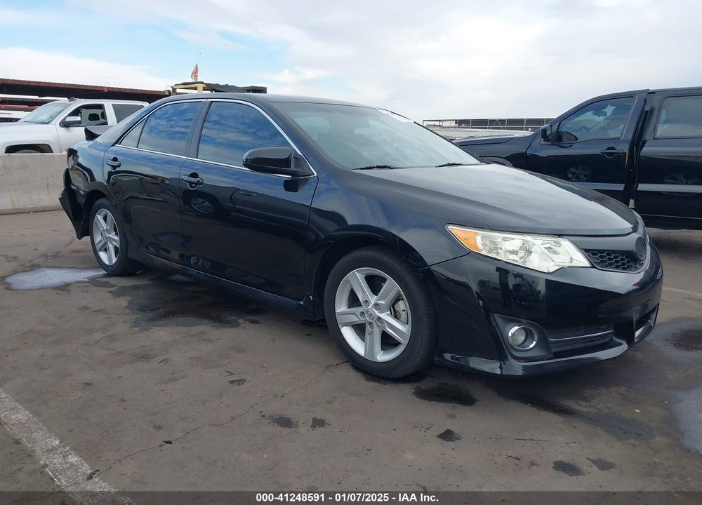 2014 TOYOTA CAMRY SE VIN: 4T1BF1FK0EU763038