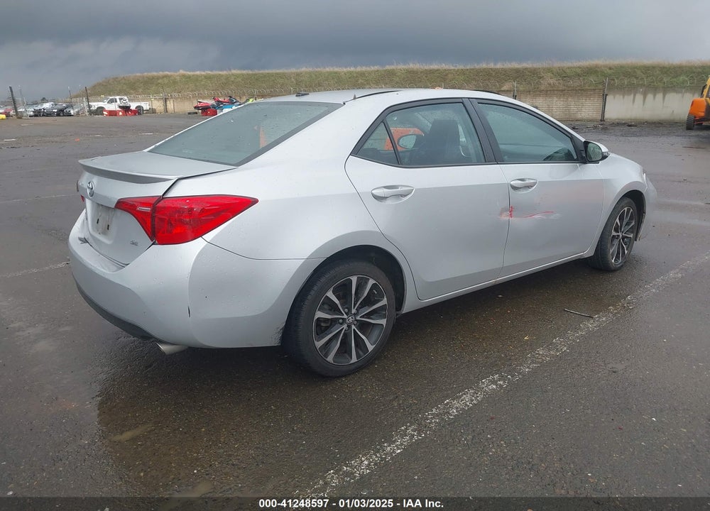 2017 TOYOTA COROLLA SE VIN: 5YFBURHE5HP692338