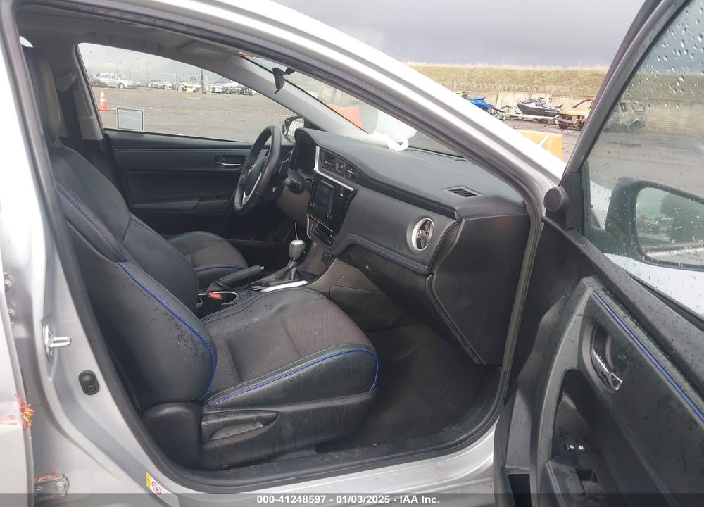 2017 TOYOTA COROLLA SE VIN: 5YFBURHE5HP692338
