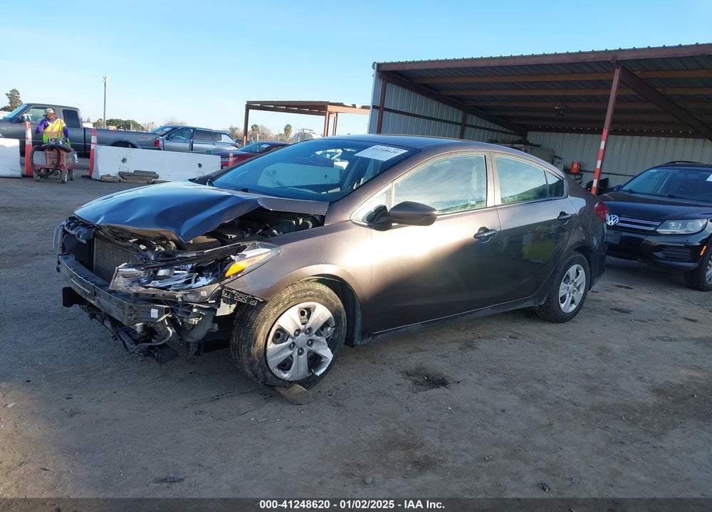 2018 KIA FORTE LX VIN: 3KPFL4A72JE164802
