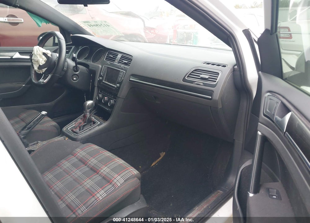 2017 VOLKSWAGEN GTI VIN: 3VW4T7AU4HM069248