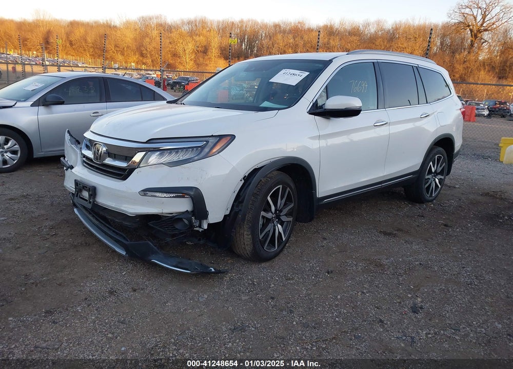 2021 HONDA PILOT AWD TOURING 8 PASSENGER VIN: 5FNYF6H91MB038528
