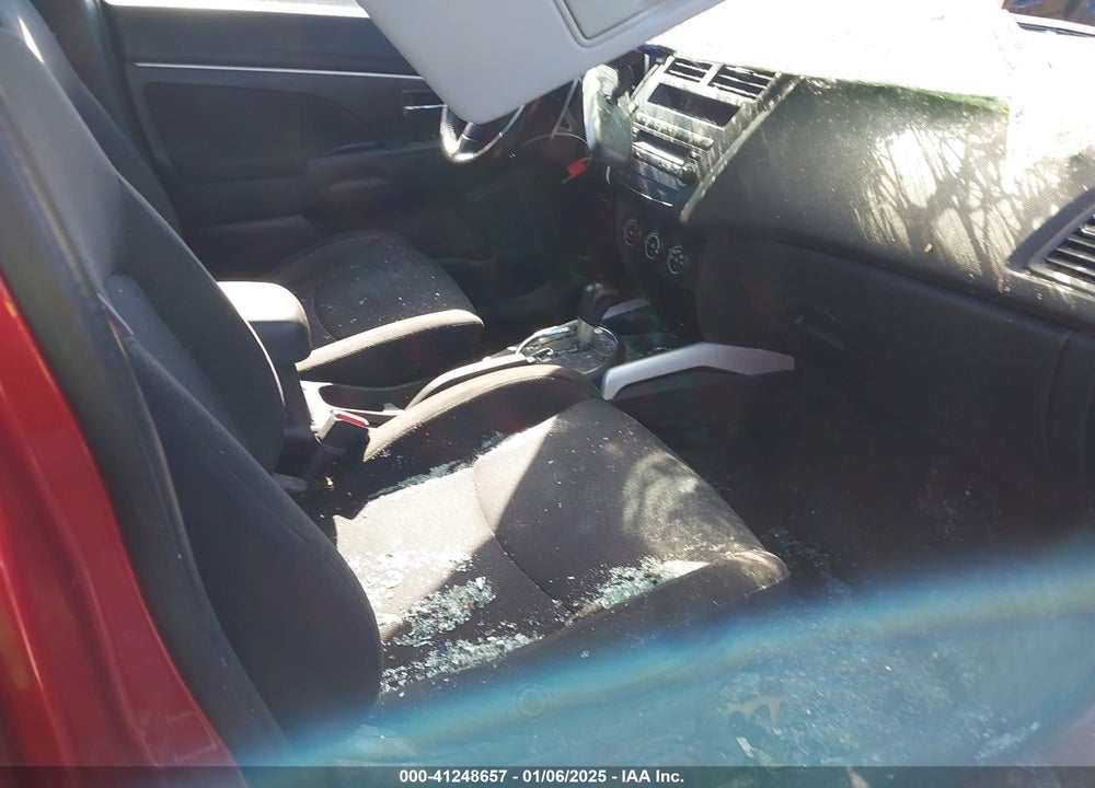 2011 MITSUBISHI OUTLANDER SPORT ES VIN: JA4AP3AU2BZ016549