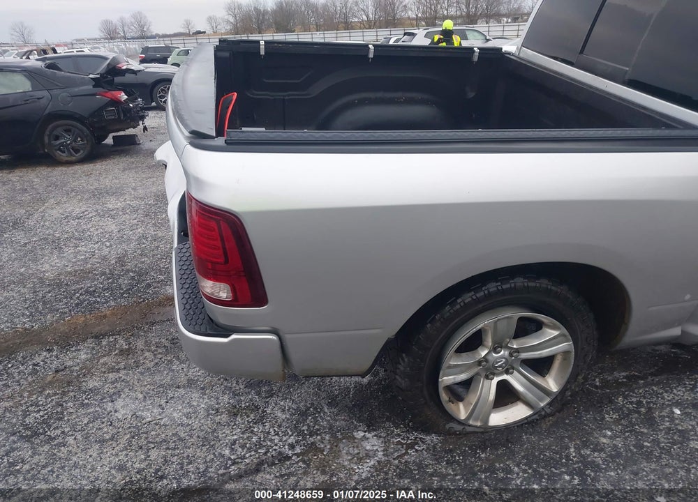 2014 RAM 1500 VIN: 1C6RR7MT2ES213612
