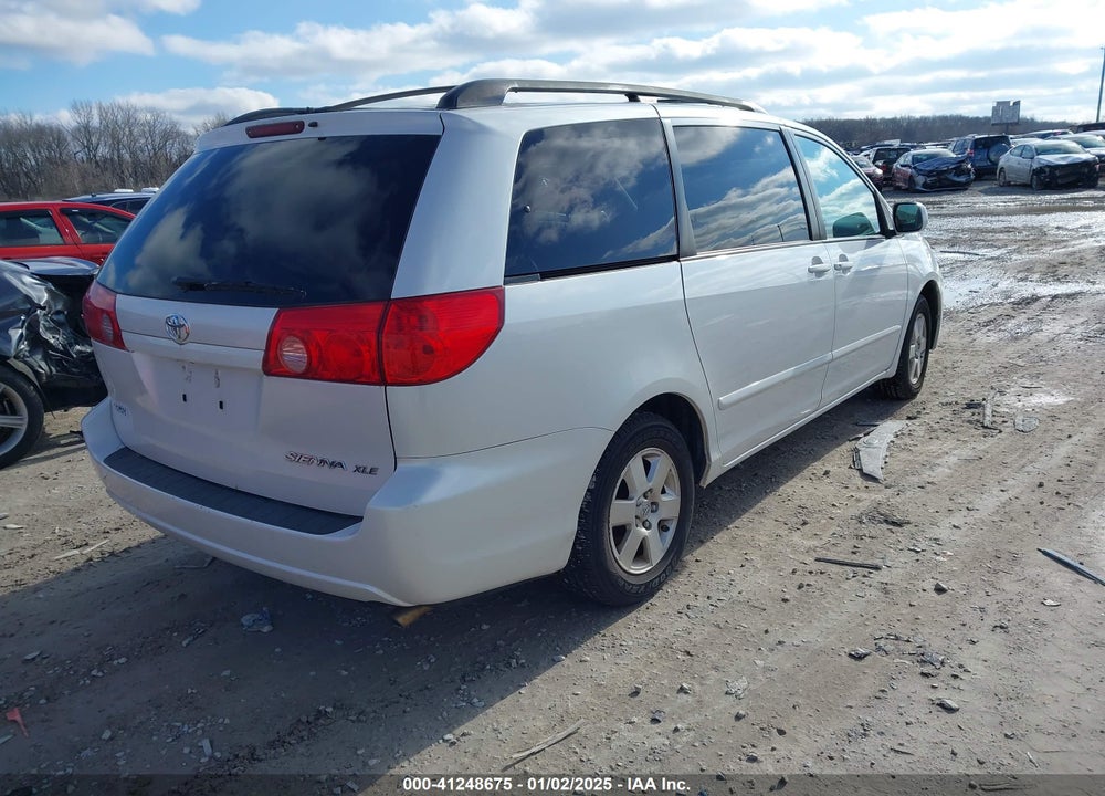 2007 TOYOTA SIENNA XLE VIN: 5TDZK22C77S071952