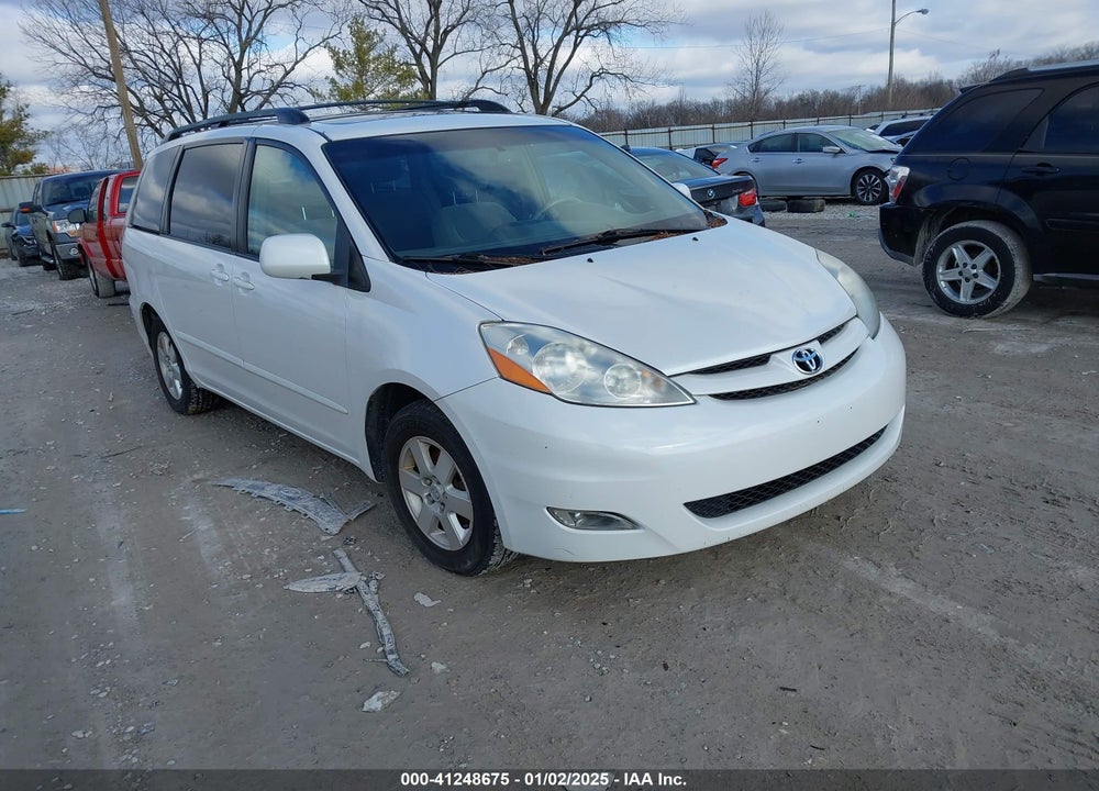 2007 TOYOTA SIENNA XLE VIN: 5TDZK22C77S071952