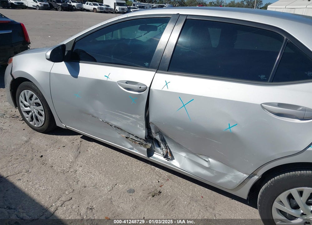 2017 TOYOTA COROLLA LE VIN: 2T1BURHE8HC871361