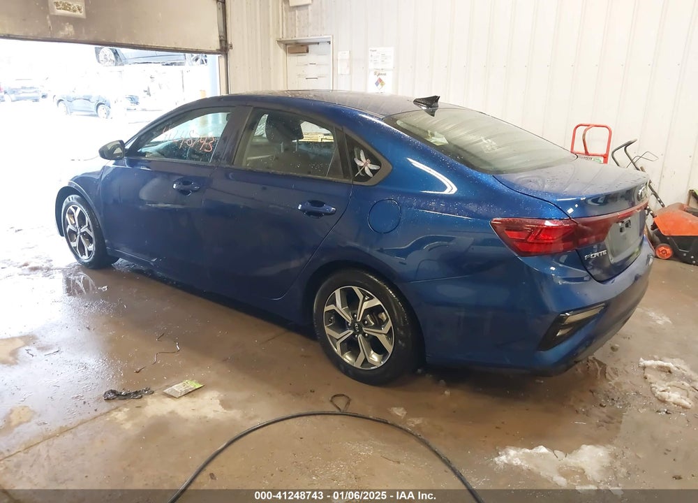 2021 KIA FORTE VIN: 3KPF24AD0ME377101