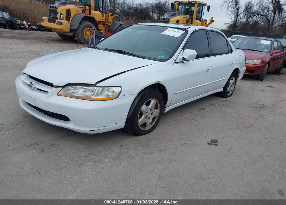 1999 HONDA ACCORD EX V6 VIN: 1HGCG1655XA020087
