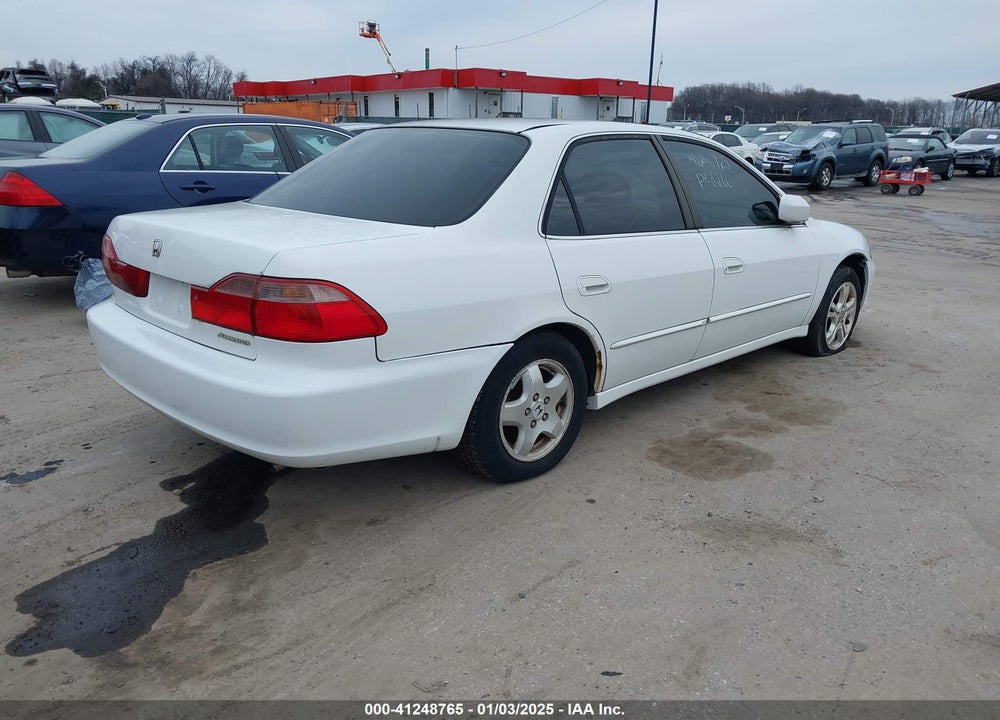 1999 HONDA ACCORD EX V6 VIN: 1HGCG1655XA020087