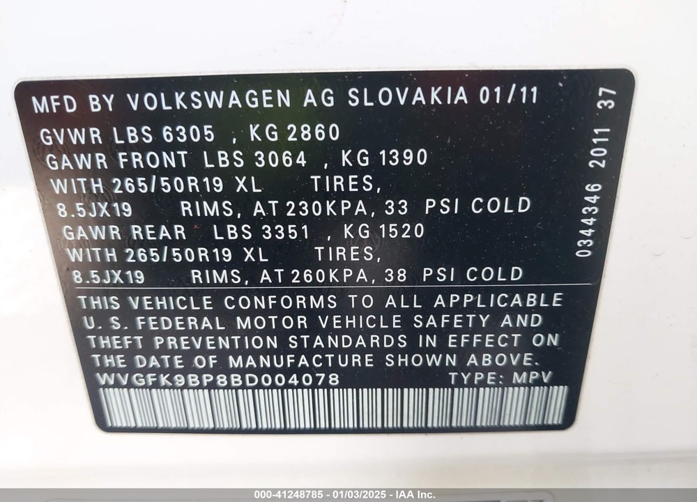 2011 VOLKSWAGEN TOUAREG TDI LUX VIN: WVGFK9BP8BD004078