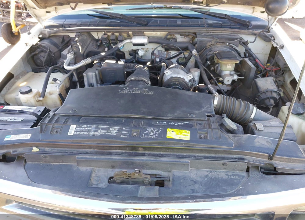 1995 CHEVROLET S TRUCK S10 VIN: 1GCCS1448S8125200