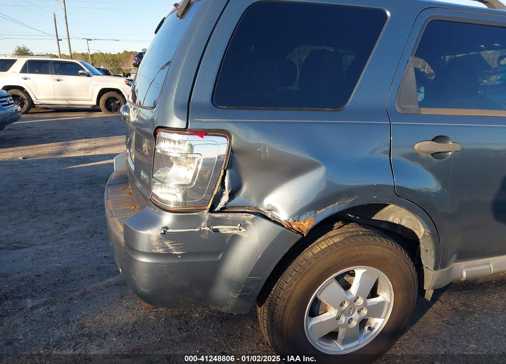 2010 FORD ESCAPE XLT VIN: 1FMCU0DG7AKD32284