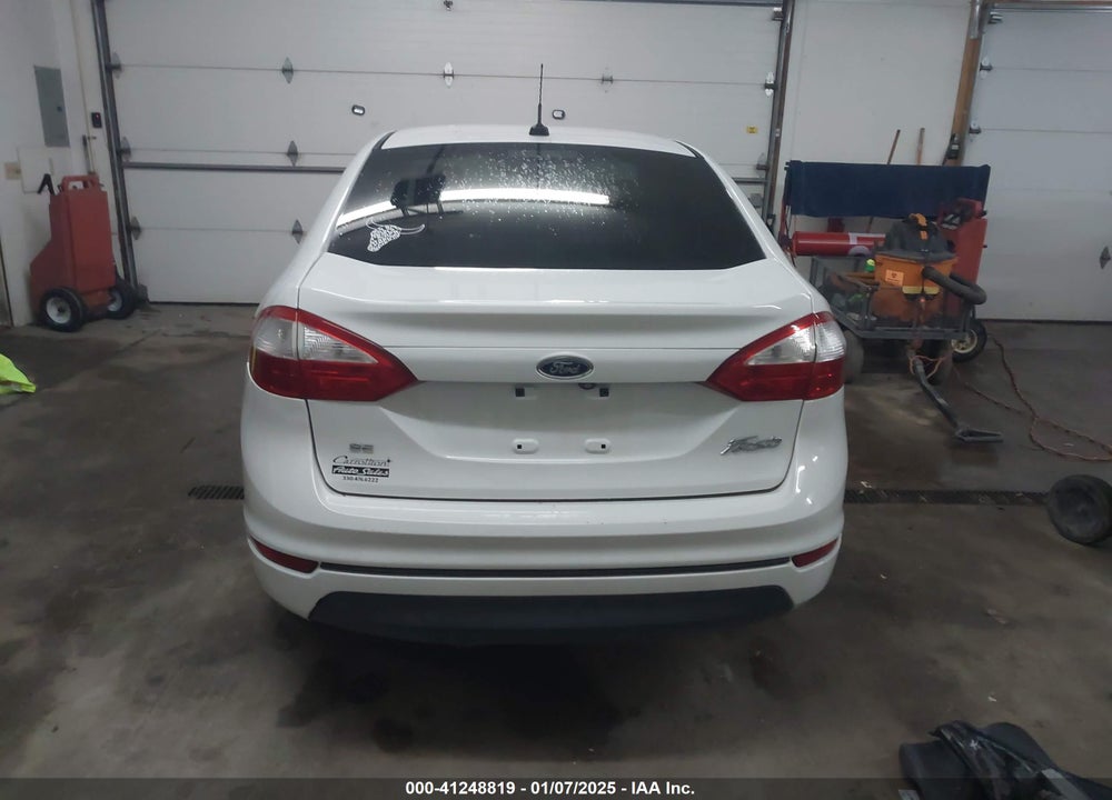 2018 FORD FIESTA VIN: 3FADP4BJ3JM109664