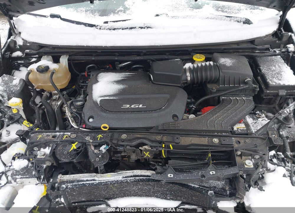 2017 CHRYSLER PACIFICA TOURING L VIN: 2C4RC1BG6HR552389