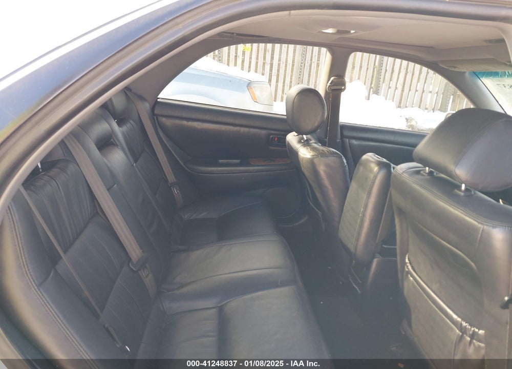2000 LEXUS ES 300 VIN: JT8BF28G4Y5083000