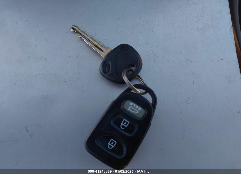 2013 HYUNDAI ELANTRA GLS VIN: KMHDH4AE0DU795315