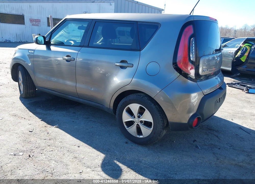 2015 KIA SOUL VIN: KNDJN2A24F7213681