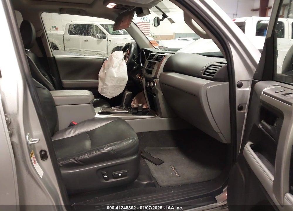 2010 TOYOTA 4RUNNER SR5 V6 VIN: JTEBU5JR1A5024119