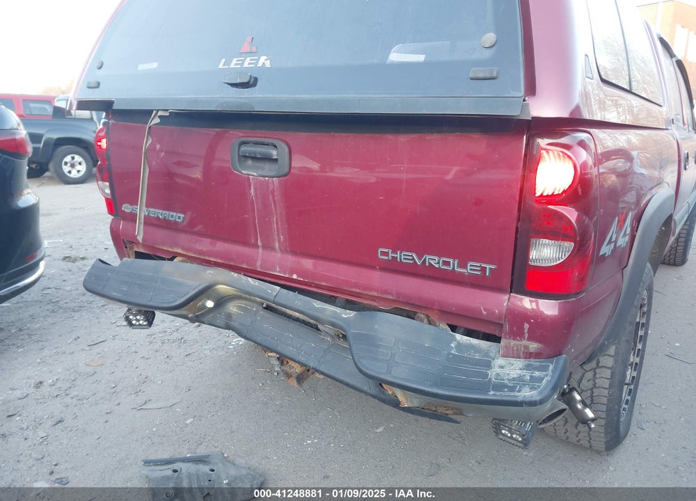 2005 CHEVROLET SILVERADO 1500 LS VIN: 2GCEK13T051155140
