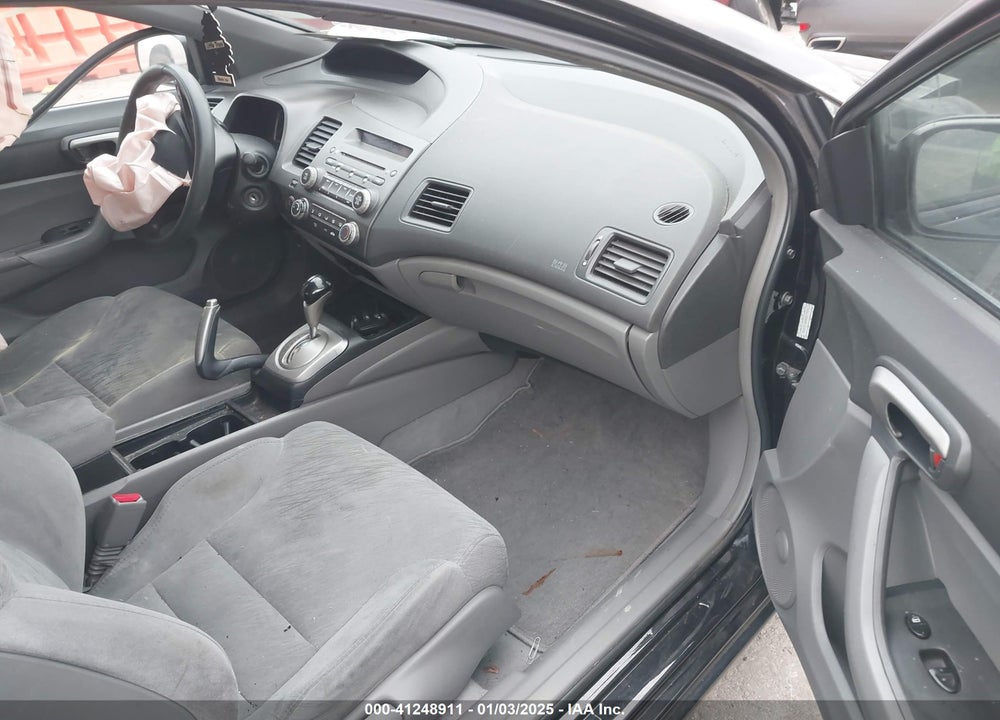 2008 HONDA CIVIC LX VIN: 2HGFG12638H579572