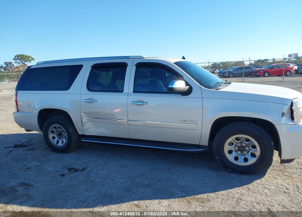 2014 GMC YUKON XL 1500 DENALI VIN: 1GKS1MEF7ER220981