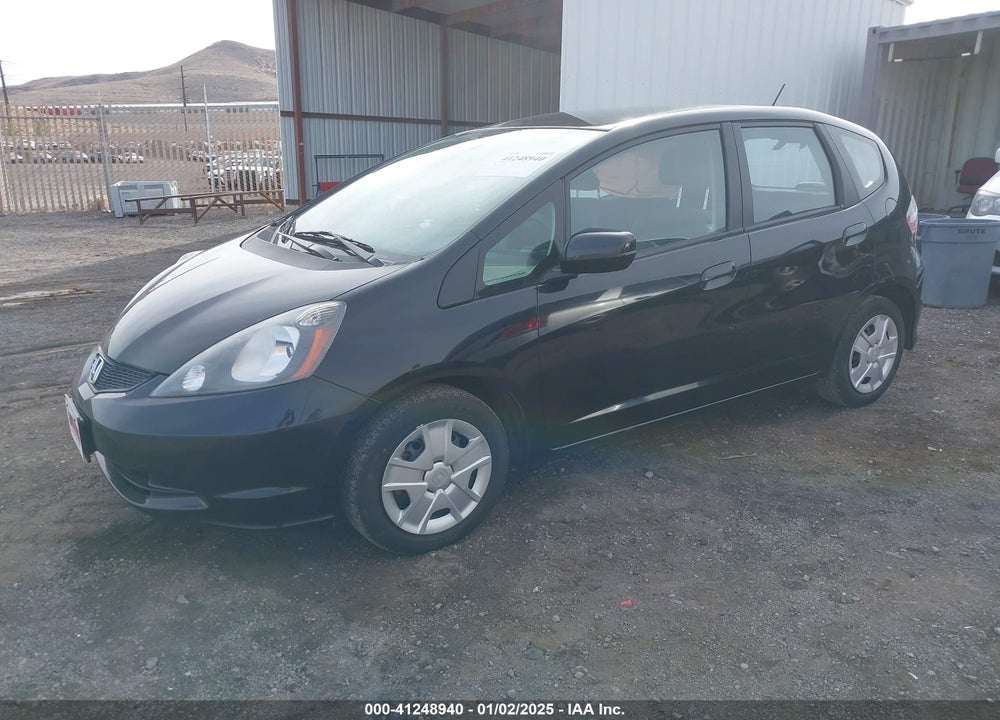 2012 HONDA FIT VIN: JHMGE8H39CC000206