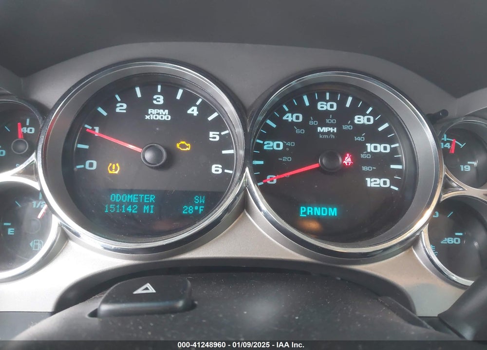 2011 CHEVROLET SILVERADO 1500 VIN: 3GCPKSE39BG157905