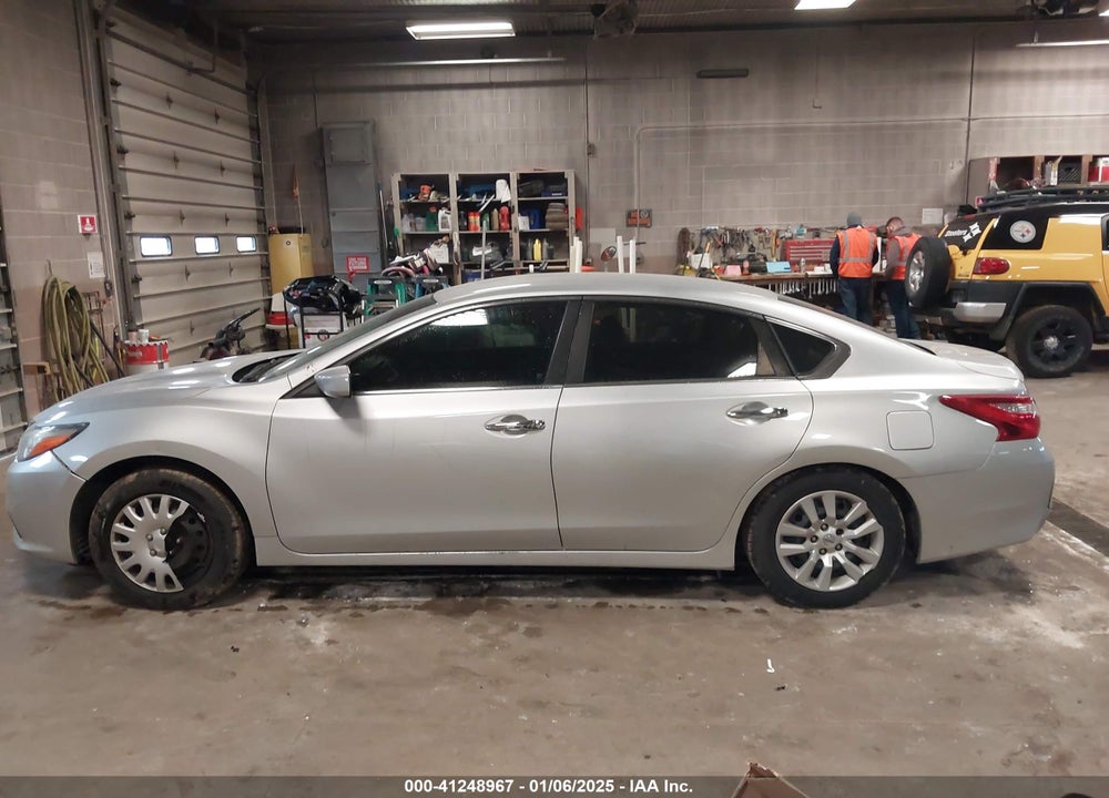 2016 NISSAN ALTIMA VIN: 1N4AL3AP9GN367989
